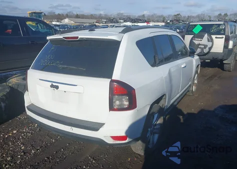 2016 Jeep Compass Sport z USA, uszkodzony, nr VIN 1C4NJCBA4GD552971